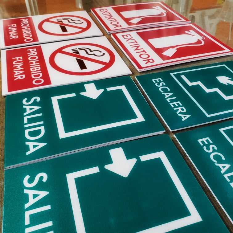 Señaléticas Industrial y Vial